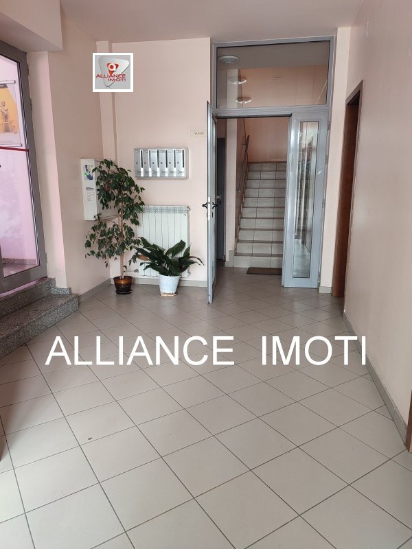 Da affittare  Ufficio Sofia , Slatina , 75 mq | 67576362 - Immagine [13]