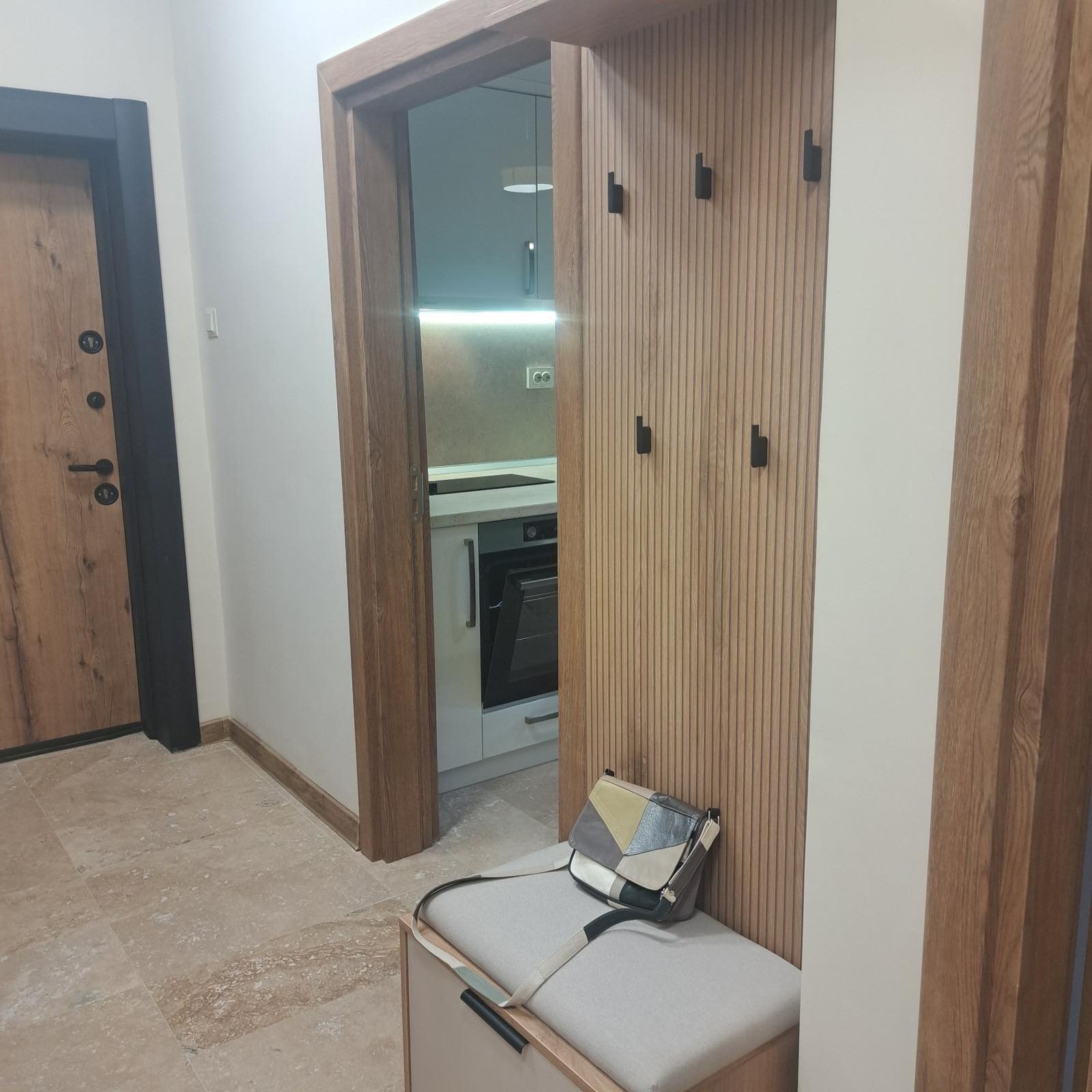 Дава под наем 3-СТАЕН, гр. Пловдив, Център, снимка 7 - Апартаменти - 53804895