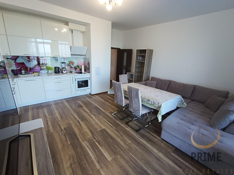 Дава под Наем 3-СТАЕН в град Бургас, Зорница - 100 кв.м / 1 300 € » 2 542.58 лв., ПРАЙМ РИЪЛ ЕСТЕЙТС ЕООД