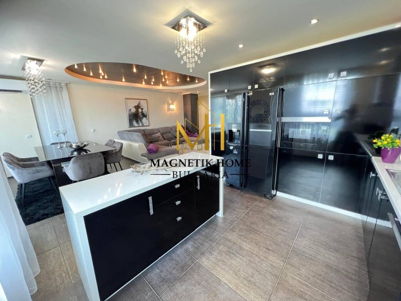 De inchiriat  2 dormitoare Burgas , Slaveicov , 134 mp | 38912984 - imagine [15]