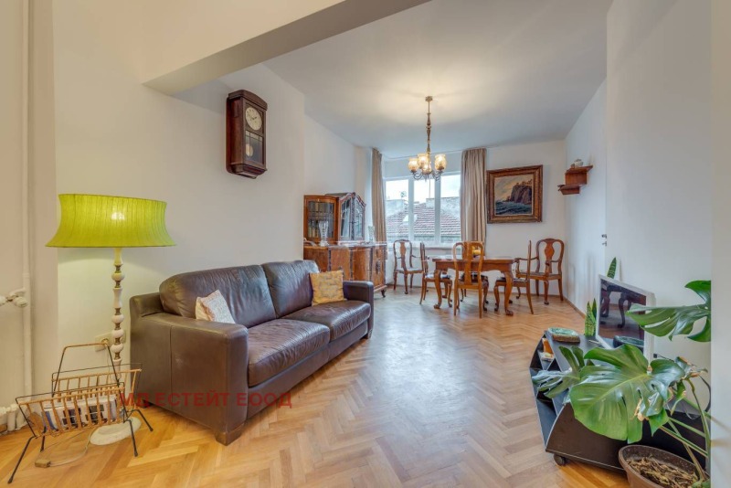 Дава под наем 3-СТАЕН, гр. София, Център