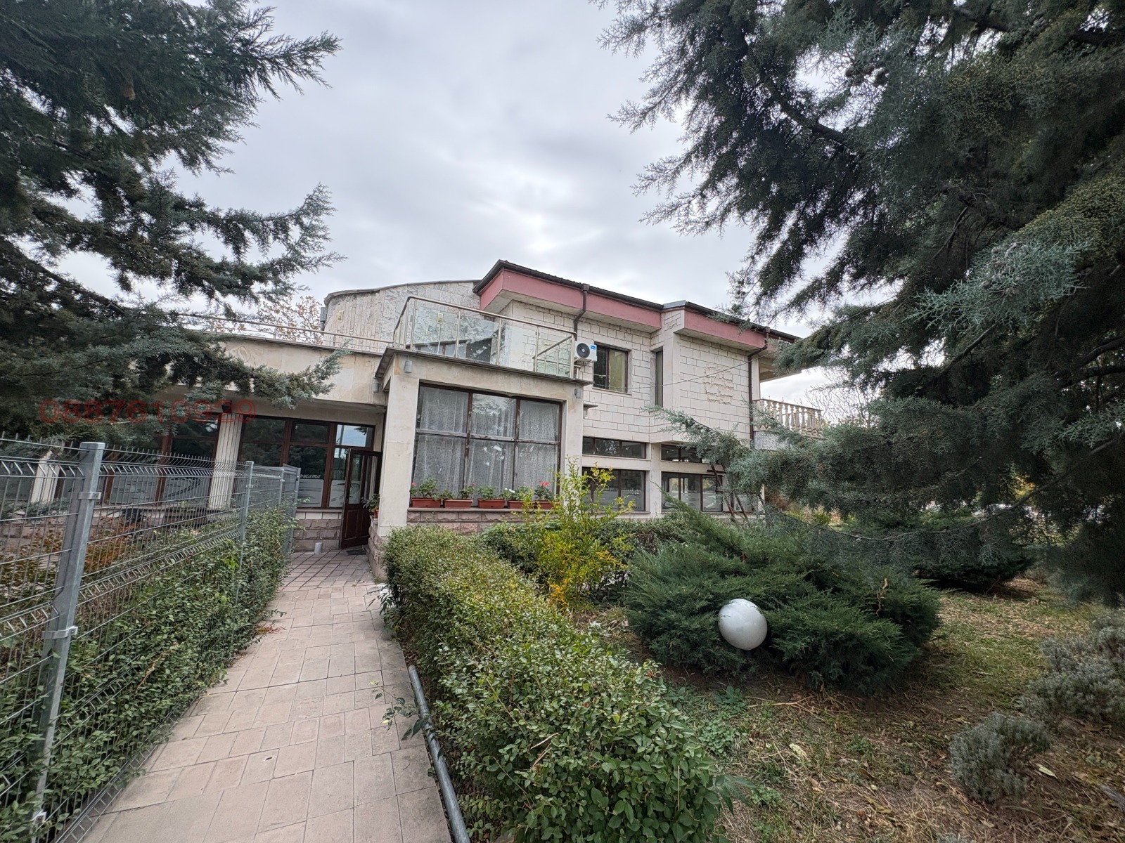Дава под наем МНОГОСТАЕН, гр. Пловдив, Гагарин
