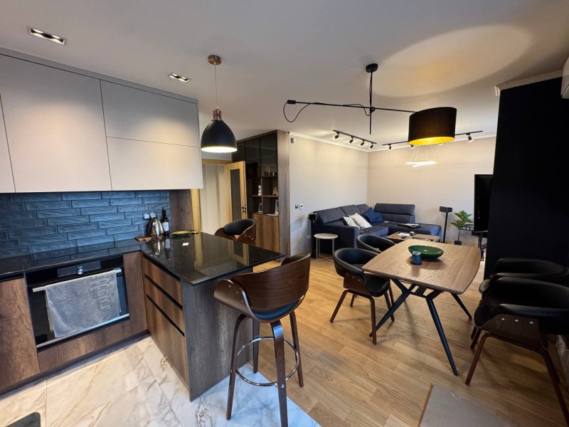 Дава под наем 3-СТАЕН, гр. София, Градина, снимка 4 - Апартаменти - 53282978