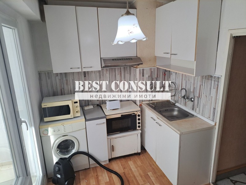 For Rent  Studio Ruse , Vazrazhdane , 42 sq.m | 26598846