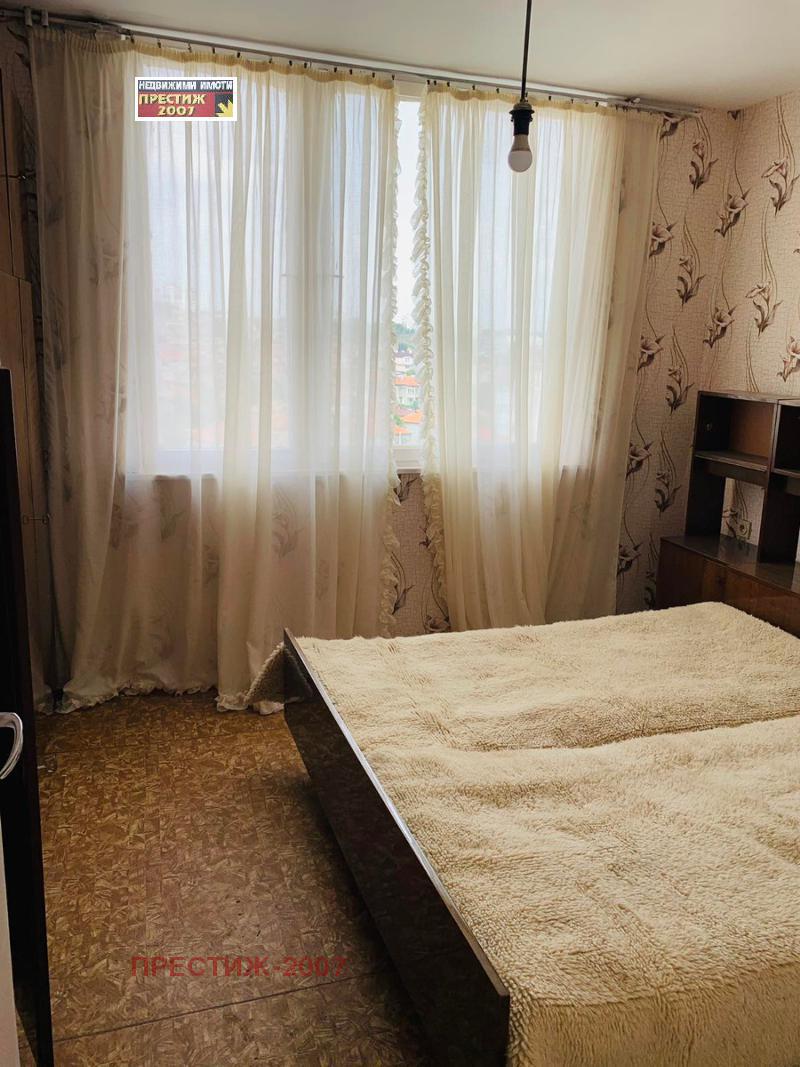 Zu vermieten  3 Schlafzimmer Schumen , Bolnizata , 110 qm | 22427211 - Bild [6]