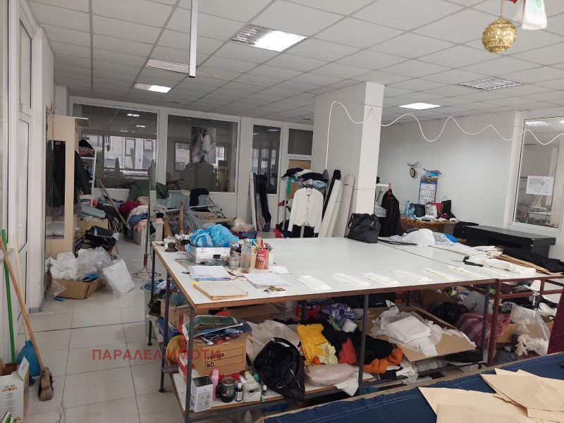 De inchiriat  Magazin Plovdiv , Cârșiiaca , 479 mp | 26711394 - imagine [8]