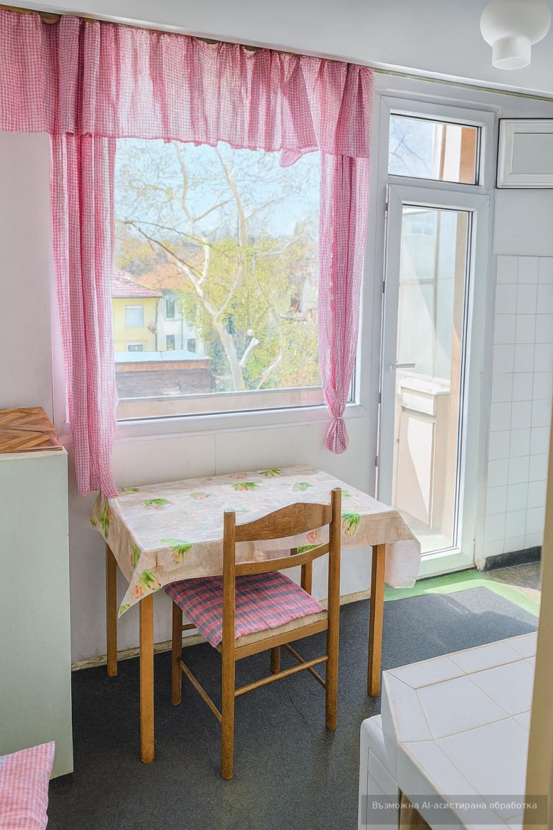 Дава под наем 2-СТАЕН, гр. Пловдив, Христо Смирненски, снимка 2 - Апартаменти - 52736472