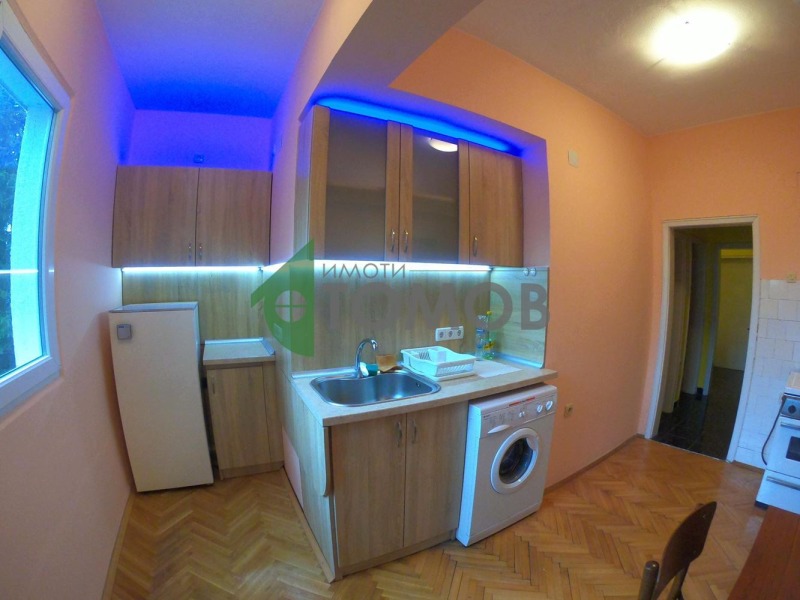 Vuokrattavana  2 makuuhuonetta Šumen , Tsentar , 90 neliömetriä | 73843640