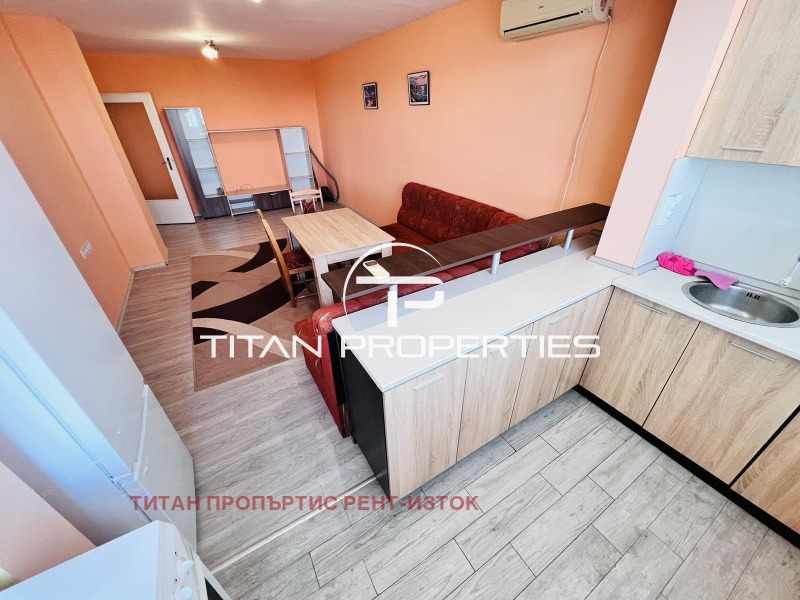 Дава под наем 3-СТАЕН, гр. Бургас, област Бургас