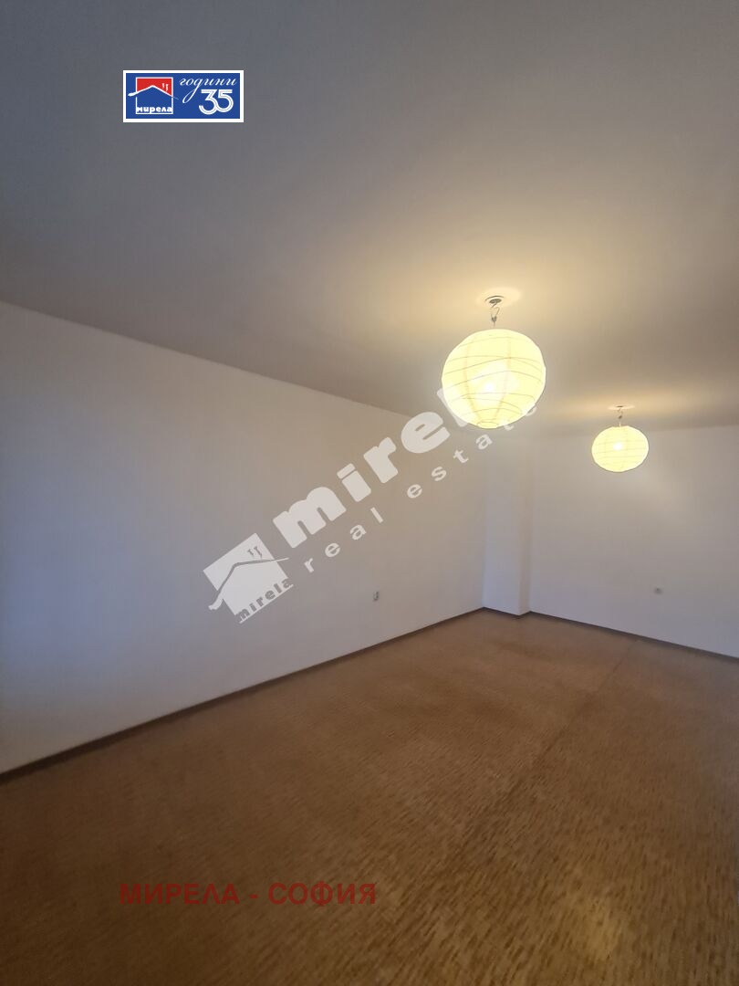 Дава под наем 2-СТАЕН, гр. София, Банишора, снимка 2 - Апартаменти - 51735996