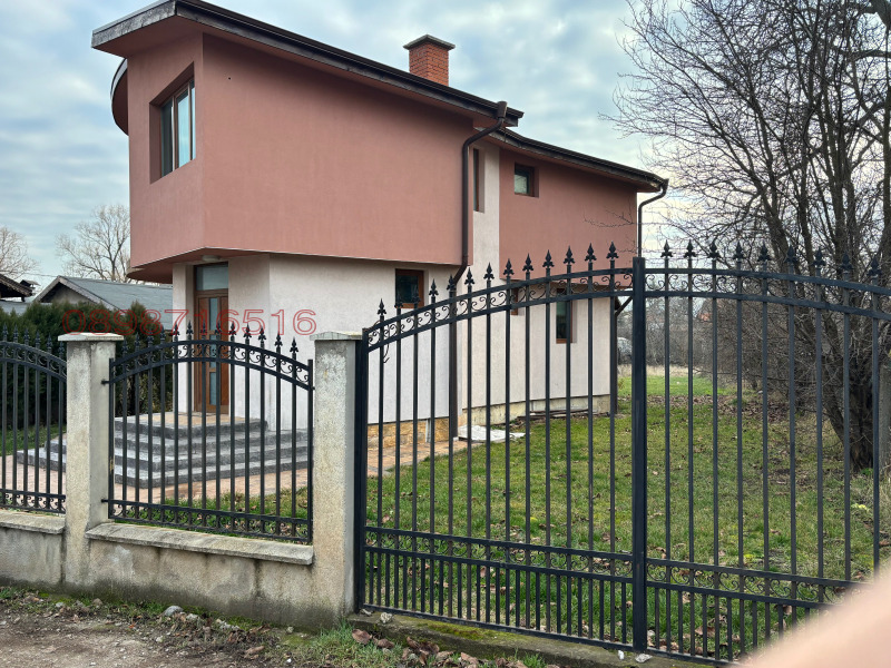 Дава под Наем КЪЩА в област София, с. Пролеша - 200 кв.м / 1 650 € » 3 227.12 лв.