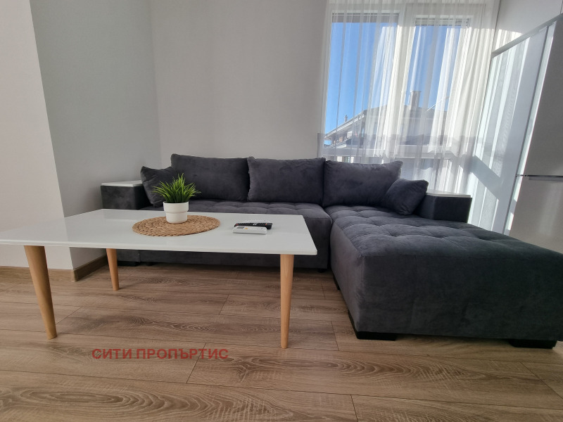 Zu vermieten  2 Schlafzimmer Blagoewgrad , Oswoboschdenie , 110 qm | 48227915 - Bild [8]