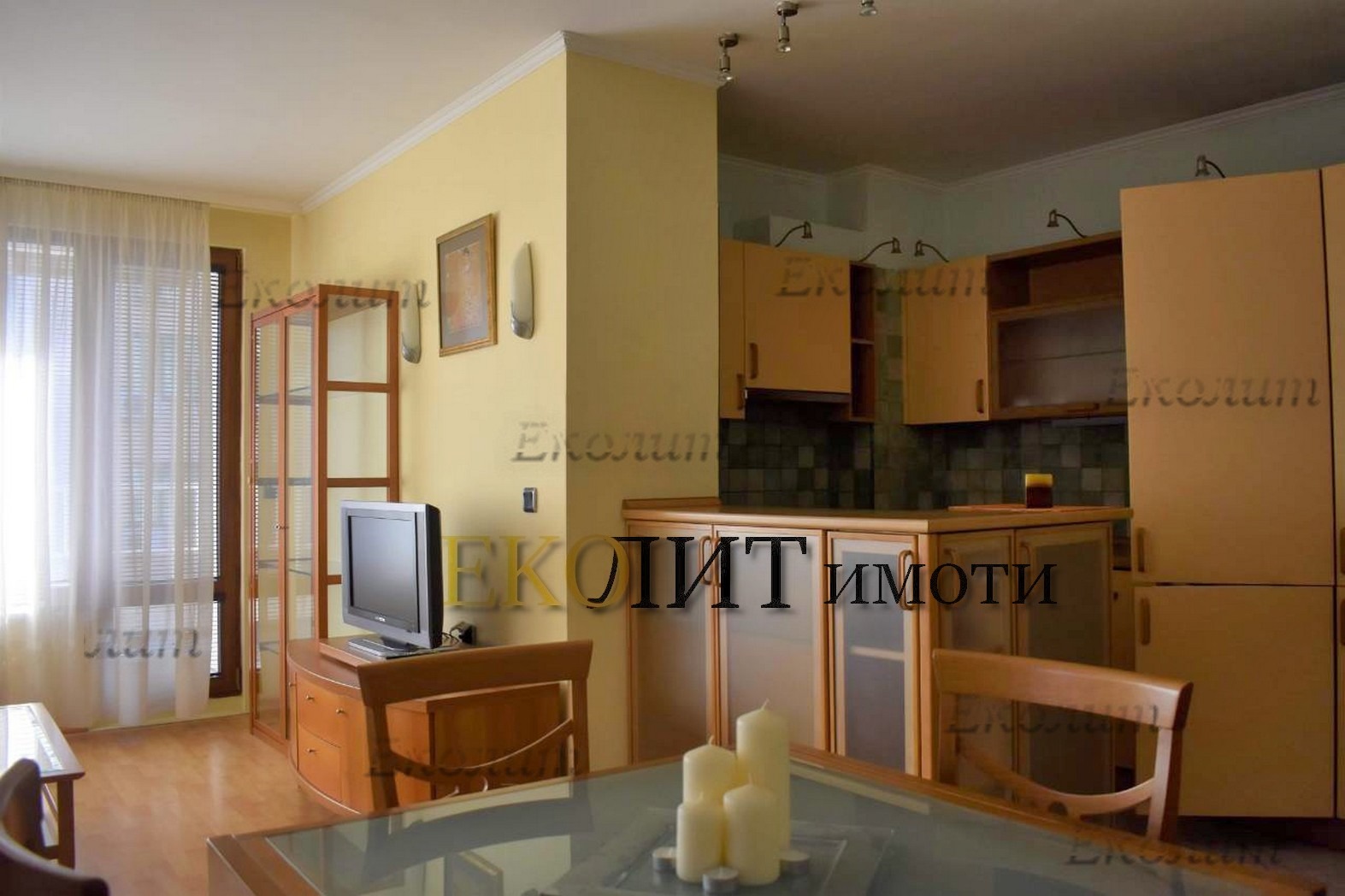 Дава под наем 3-СТАЕН, гр. София, Лозенец, снимка 2 - Апартаменти - 53766629