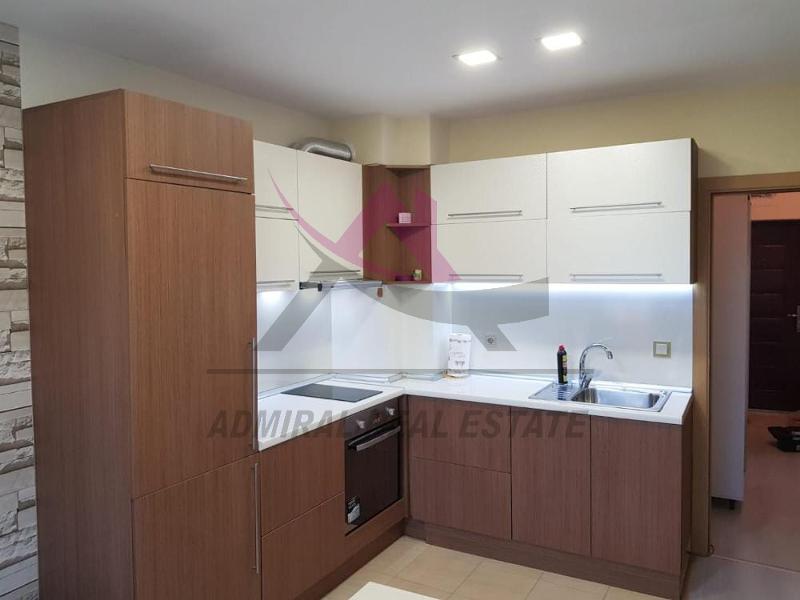 Дава под нем  2-стаен, град Варна, Изгрев •  250 EUR • ID 56585462 — holmes.bg - [1] 