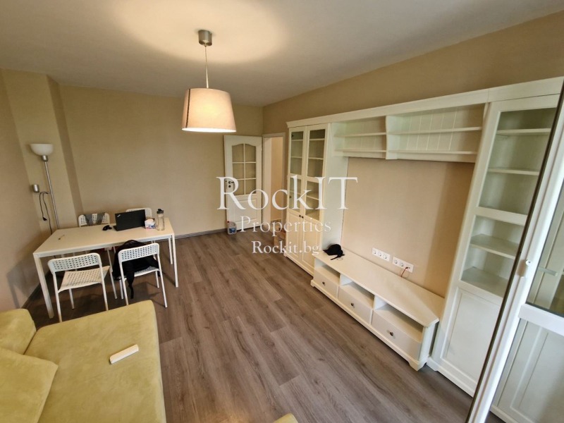 Издаје се  1 спаваћа соба Софија , Красно село , 65 м2 | 64573232 - слика [4]