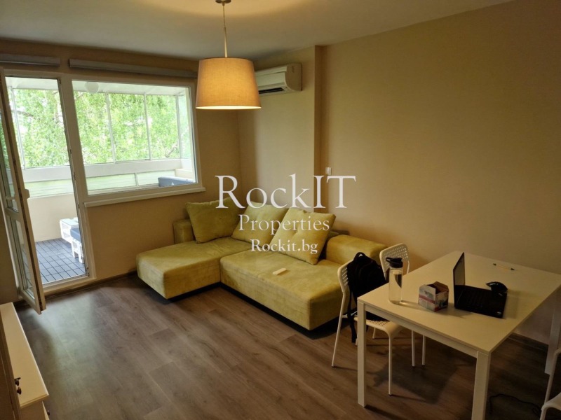 Издаје се  1 спаваћа соба Софија , Красно село , 65 м2 | 64573232 - слика [3]