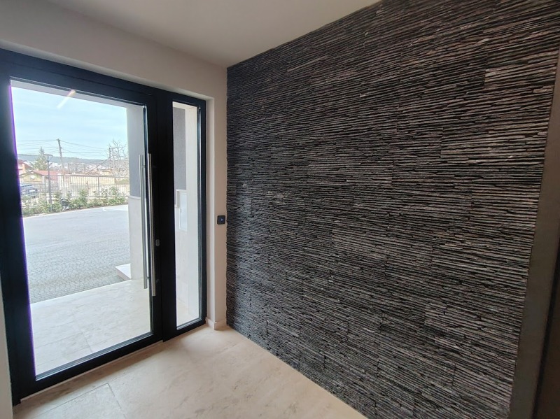 Дава под наем 2-СТАЕН, гр. Варна, м-т Долна Трака, снимка 15 - Апартаменти - 53562525