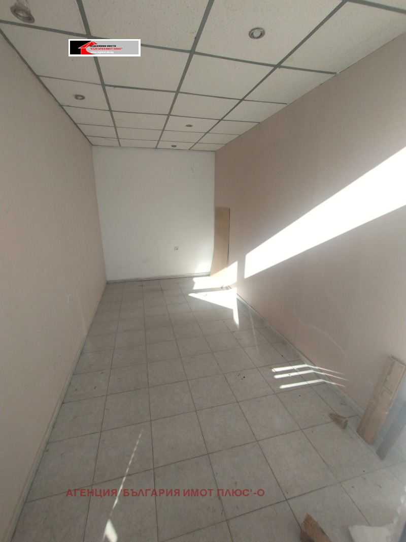 Дава под наем МАГАЗИН, гр. София, Надежда 2, снимка 3 - Магазини - 52571298