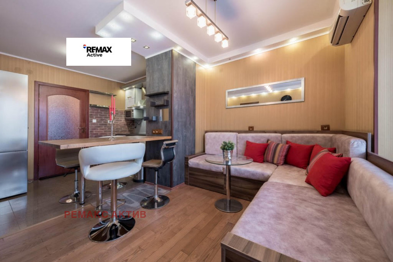 Дава под Наем 3-СТАЕН в град Варна, Чайка - 73 кв.м / 750 € » 1 466.87 лв., РЕМАКС АКТИВ