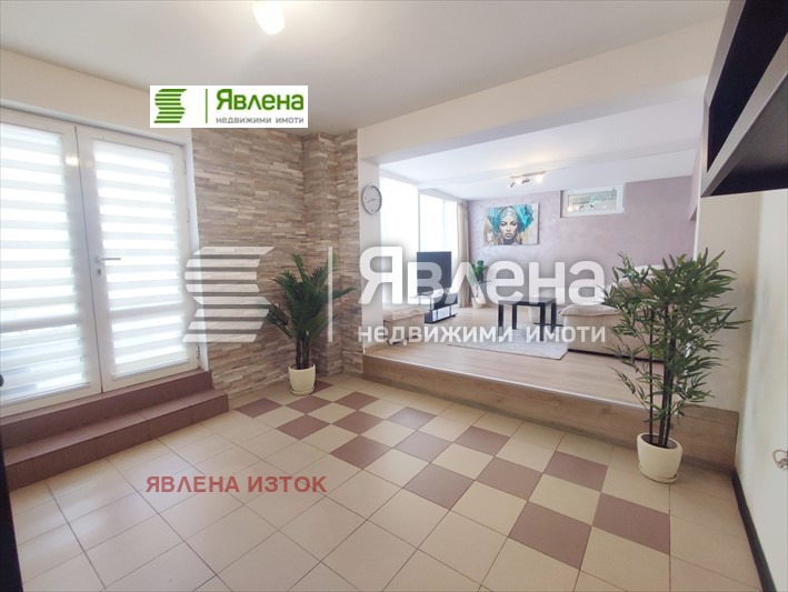 Дава под наем 2-СТАЕН, гр. София, Лозенец, снимка 2 - Апартаменти - 55647229