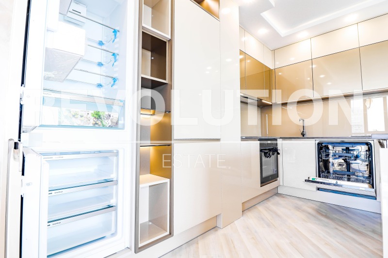 Дава под наем 2-СТАЕН, гр. Варна, Бриз, снимка 2 - Апартаменти - 51029649