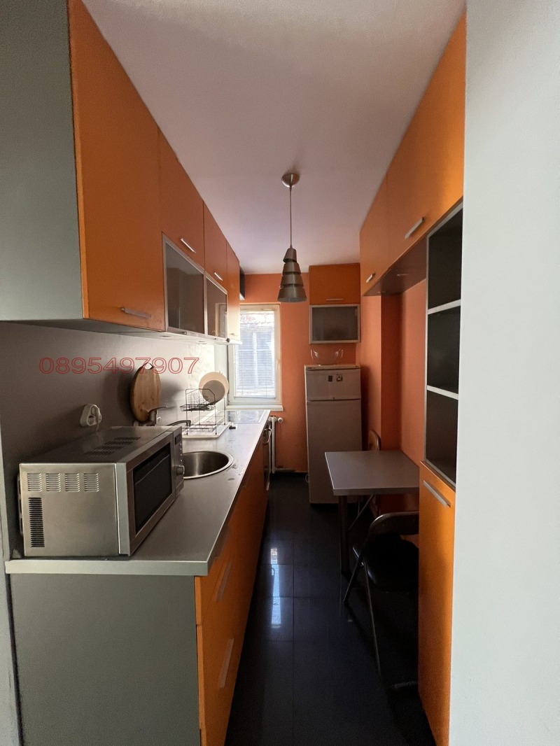 Zu vermieten  2 Schlafzimmer Sofia , Zentar , 75 qm | 41456542 - Bild [4]