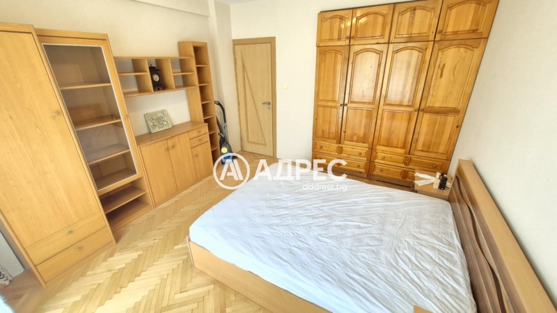 Издаје се  2 спаваће собе Софија , Редута , 97 м2 | 47373940 - слика [10]