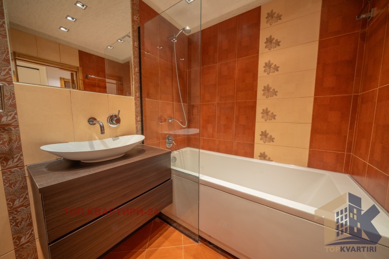 Do wynajęcia  2 sypialnie Sofia , Strelbiszcze , 120 mkw | 44846426 - obraz [9]
