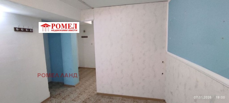 Дава под наем АТЕЛИЕ, ТАВАН, гр. Варна, Център, снимка 5 - Апартаменти - 53056257