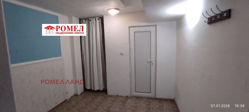 Дава под наем АТЕЛИЕ, ТАВАН, гр. Варна, Център, снимка 4 - Апартаменти - 53056257