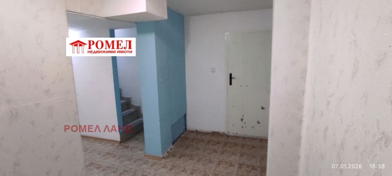 Дава под наем АТЕЛИЕ, ТАВАН, гр. Варна, Център, снимка 7 - Апартаменти - 53056257