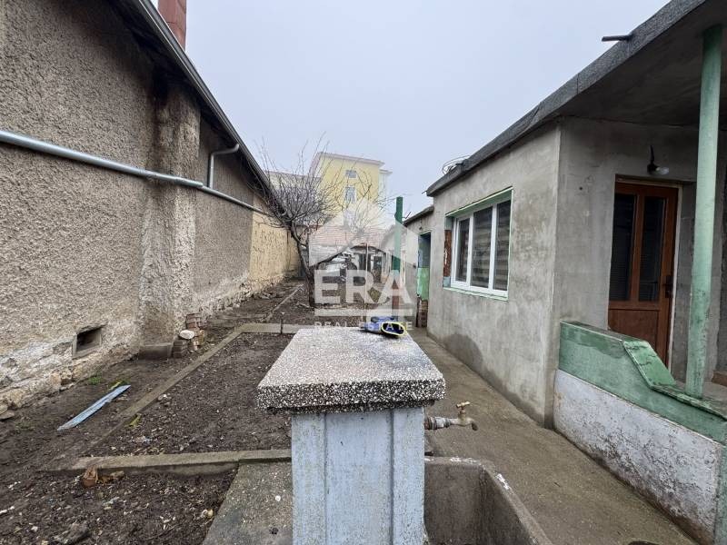 Дава под наем КЪЩА, гр. Силистра, Център, снимка 8 - Къщи - 53069892