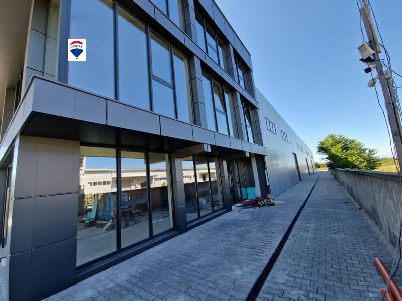 Zu vermieten  Lagerung Plowdiw , Industrialna zona - Jug , 2042 qm | 21898907