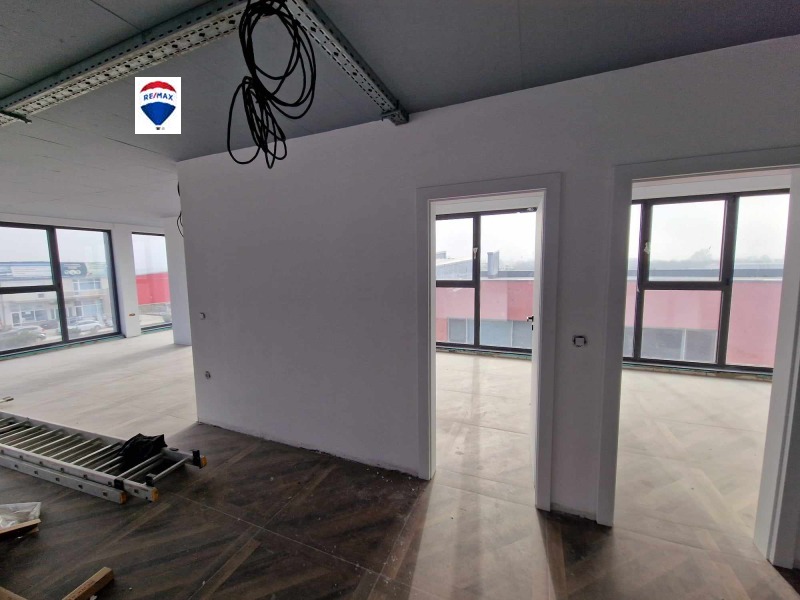 Zu vermieten  Lagerung Plowdiw , Industrialna zona - Jug , 2042 qm | 21898907 - Bild [7]