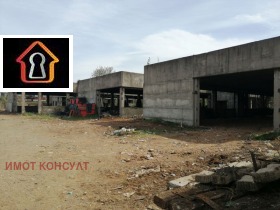 Промишлени помещения под наем в град Враца, Промишлена зона - изображение 4 