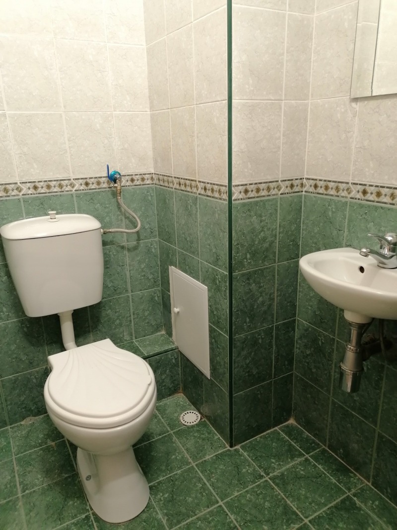 Дава под наем 3-СТАЕН, гр. Пловдив, Кючук Париж, снимка 4 - Апартаменти - 52494890