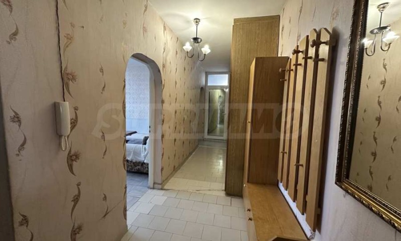 En renta  3 dormitorios Sofia , Banishora , 133 metros cuadrados | 13290313 - imagen [8]