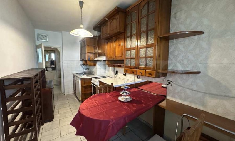En renta  3 dormitorios Sofia , Banishora , 133 metros cuadrados | 13290313 - imagen [10]