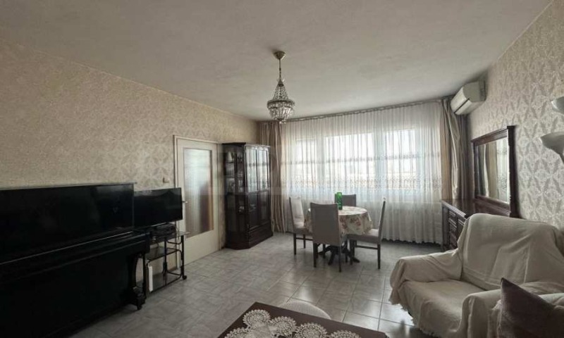 En renta  3 dormitorios Sofia , Banishora , 133 metros cuadrados | 13290313 - imagen [4]