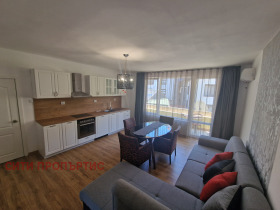 3+ bedroom Idealen tsentar, Blagoevgrad