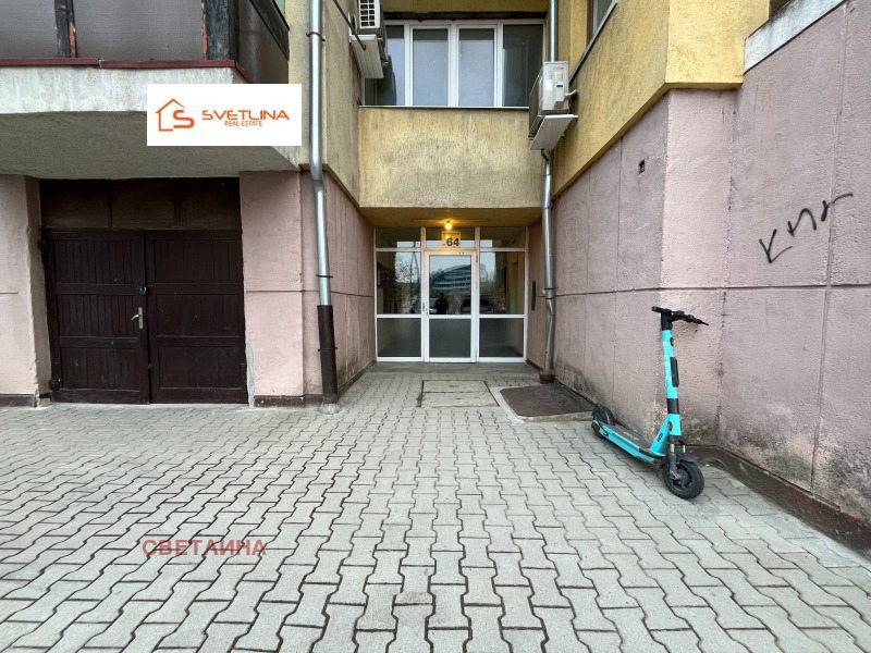 A louer  Bureau Sofia , Pavlovo , 60 m² | 98938487 - image [15]