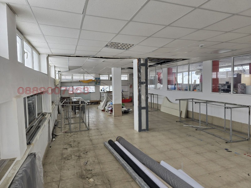 Дава под наем ПРОМ. ПОМЕЩЕНИЕ, гр. София, Военна рампа