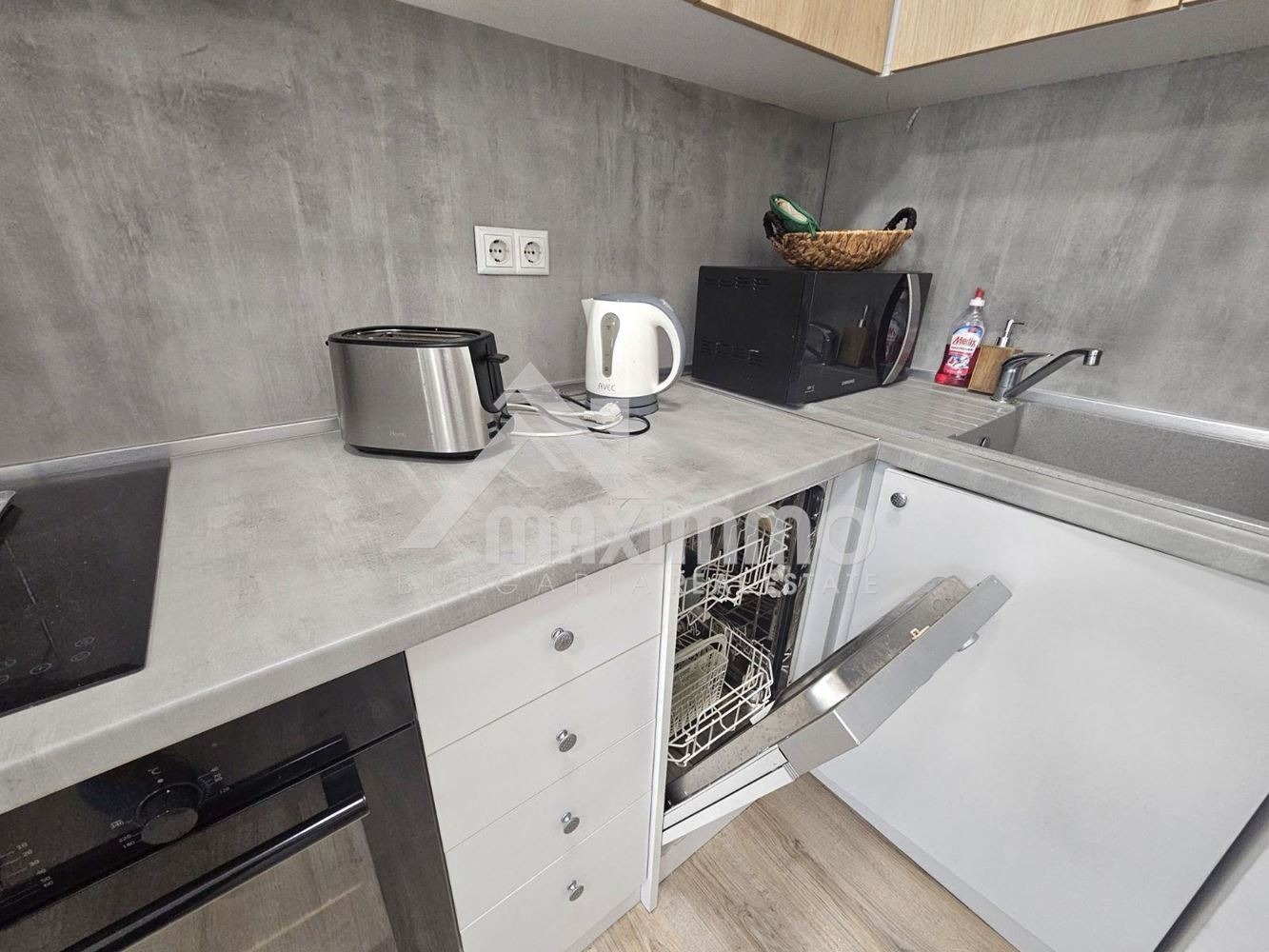 Дава под наем 3-СТАЕН, гр. Варна, Левски 1, снимка 2 - Апартаменти - 53719425