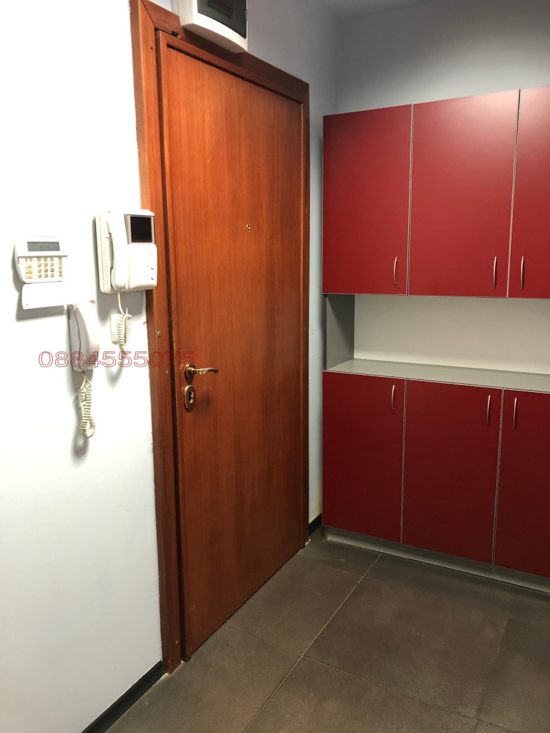 Te huur  Kantoor Sofia , Ljulin 3 , 80 m² | 92479022 - afbeelding [14]