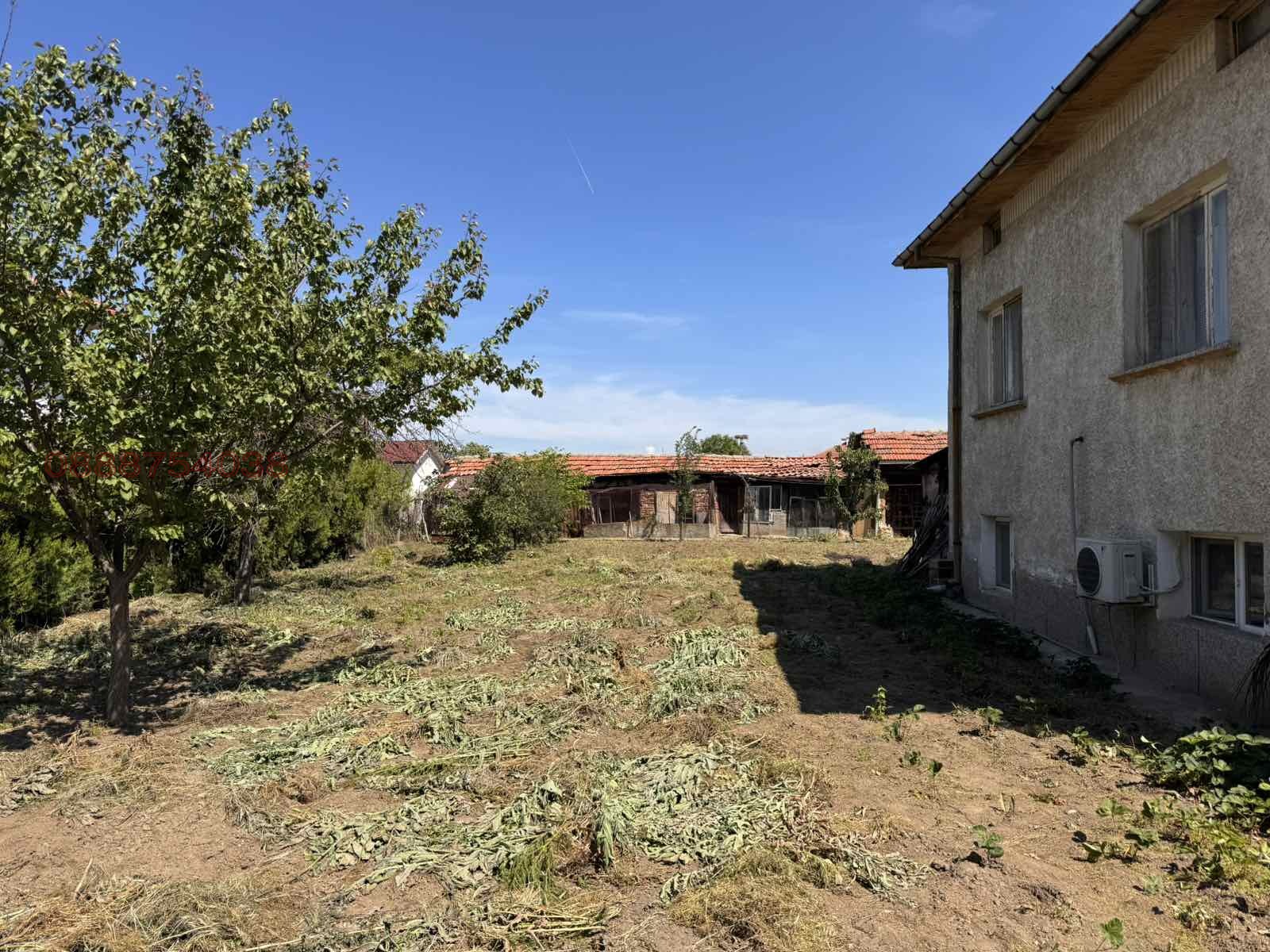 Дава под наем КЪЩА, гр. Кочериново, област Кюстендил, снимка 2 - Къщи - 55251100