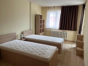 ���� ��� ���� 3-����� | Imot.bg � ����� ������ 8