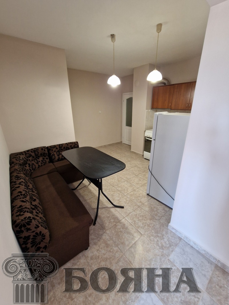 Para alugar  Estúdio Ruse , Zdravec Iztok , 50 m² | 69340438