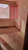 Под наем ОФИС, област София, гр. Самоков • 80 € / 156.47 лв. • 44636075 7