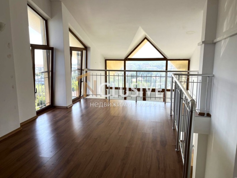 Дава под Наем КЪЩА в град Варна, м-т Горна Трака - 285 кв.м / 1 500 € » 2 933.75 лв., ИНКЛУЗИВ ВАРНА