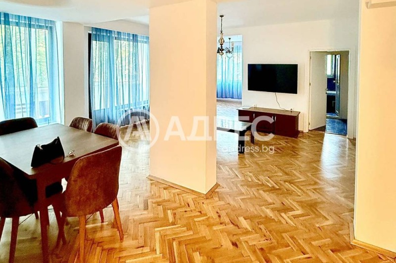 Zu vermieten  3+ Schlafzimmer Sofia , Strelbishte , 130 qm | 85192852 - Bild [2]